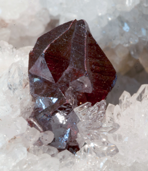 Cinnabar, Quartz - Tongren mine, Tongren Prefecture, Guizhou Province, China