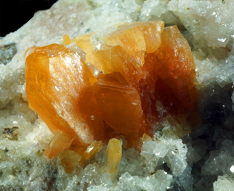 Stilbite - Casapalca mine, Casapalca, Huarochiri, Lima, Peru