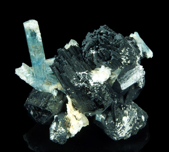 Beryl var. Acquamarine, Schorl - Erongo mountains, Karibib district, Erongo Region, Namibia