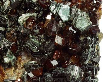 Hessonite garnet - Civrari Mount, Susa Valley, Piedmont, Italy