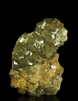 Andradite var. Garnet - Stanley Butte area, Arizona, USA