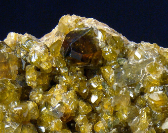 Epidote - Falin Lake, Val di Vi�, Piemonte, Italy