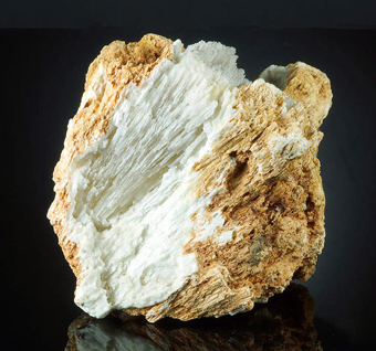 Witherite, S'Ortu Becciu mine, Donori, Sardinia, Italy