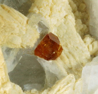 Garnet var. spessartine, microcline and tourmaline - Isle of Elba, Tuscany, Italy