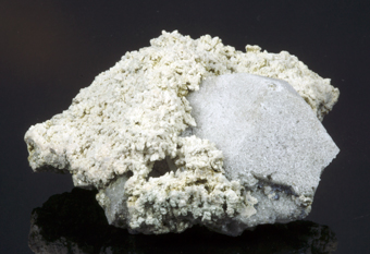 Scheelite, Huanggang mine, Inner Mongolia - China