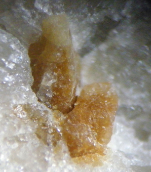 Florencite-Ce, F�zes Ditch, Sopron, Hungary