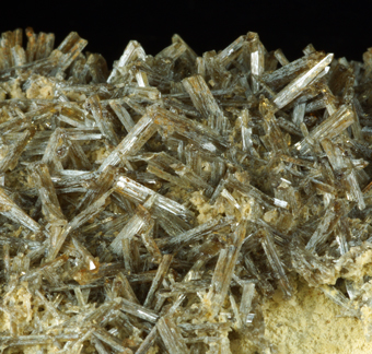 Childrenite and Roscherite - Po�o d'Antas claim, Itinga - Brazil