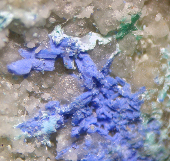 Juangodoyite (TL), Sanromanite (TL) - Santa Rosa mine, Tarapac� Region, Chile