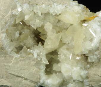 Calcite - Ponte Romano, Cagli, Marche, Italy