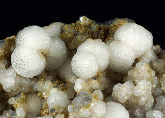 Calcite, Dolomite, Quartz - Schemnitz, Bansk� Bystrica Region, Slovakia