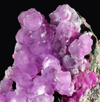 Calcite (var. Cobaltoan) and Spherocobaltite - Bou Azer district, Souss-Massa-Dra� Region, Morocco