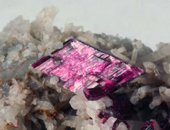 Erythrite and Quartz - Bou Azer, Souss-Massa-Dra� Region, Morocco