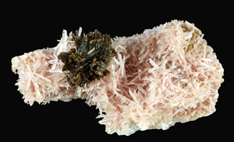 Hubeite and Inesite - Fengjiashan mine, Hubei Province, China