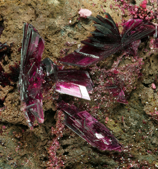 Erythrite - Bou Azer, Souss-Massa-Dra� Region, Morocco