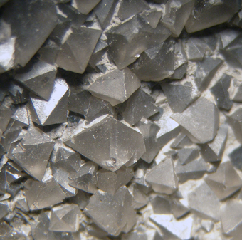 Senarmontite - Djebel-haminmate mine, Constantine, Algerien