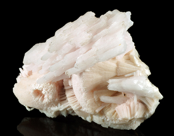 Kutnohorite with Manganoan Calcite, N'Chwaning III mine, KMF, North Cape Province, South Africa
