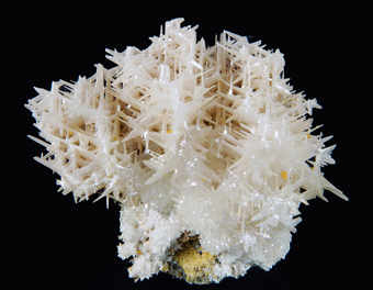 Cerussite, Wulfenite - Nakhlak mine, Anarak District, Esfahan Province, Iran