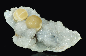 Fluorite on Quartz - Nasik district, Maharastra, India