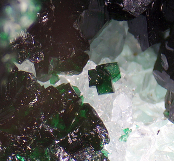 Clinoatacamite, Lily mine, Ica Department, Peru