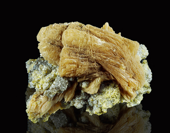 Roweite - Shijiangshan mine, Linxi, Inner Mongolia, China