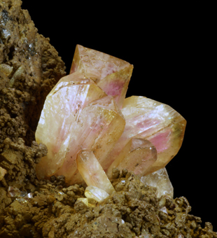 Adamite var. Manganoan Adamite - Ojuela mine, Mapimi, Durango, Mexico