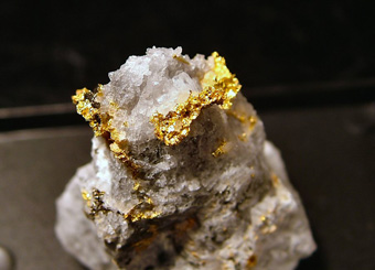 Gold on Quartz - Abitibi, Val d'Or, Qu�bec, Canada