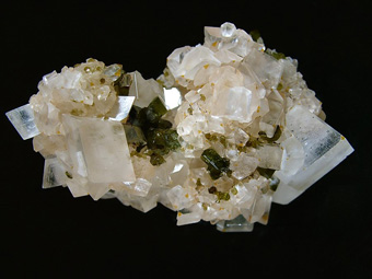 Uvite on Magnesite - Pomba pit, Serra das �guas, Brumado (Bom Jesus dos Meiras), Bahia, Brazil