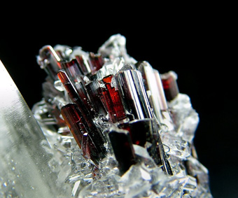 Hubnerite on Quartz - Mundo Nuevo, Huamachuco, Sanchez Carrion Province, La Libertad Department, Peru