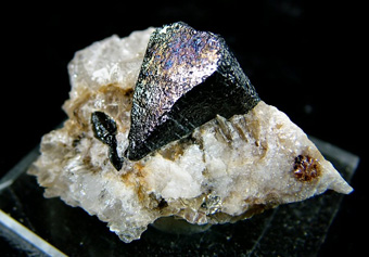 Tapiolite-Fe - Quixaba, Frei Martinho, Borborema mineral province, Para�ba, Brazil