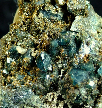 Scorodite with Pyrite - Ojuela Mine, Mapim�, Mun. de Mapim�, Durango, Mexico