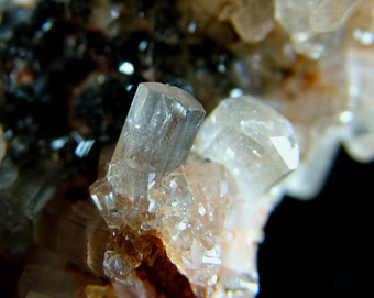 Phenakite - Anjanabonoina pegmatites, Ambohimanambola Commune, Betafo District, Vakinankaratra Region, Antananarivo Province, Madagascar
