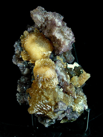 Calcite and Fluorite - Cave-in-Rock, Cave-in-Rock Sub-District, Illinois - Kentucky Fluorspar District, Hardin Co., Illinois, USA