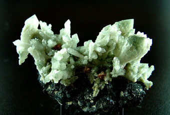 Prase Quartz and Helvite/Genthelvite on Sphalerite - Huanggang Fe-Sn deposit (Huanggangliang Mine; Huanggang Mine), Hexigten Banner (Keshiketeng Co.), Ulanhad League (Chifeng Prefecture), Inner Mongolia Autonomous Region, China