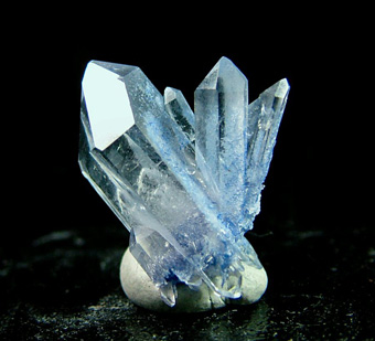 Quartz with Dumortierite's inclusions - Vaca Morta quarry, Serra da Vereda, Boquira, Bahia, Brazil