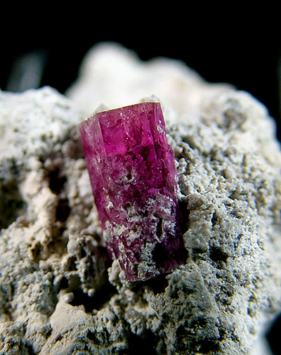 Red Beryl - Ruby Violet claims (Violet claims; Violet Mine; Red Emerald Mine; Harris Mine), Wah Wah Mts, Beaver Co., Utah, USA