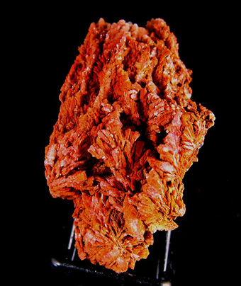 Baryte with Realgar's inclusions - Herja Mine, Chiuzbaia (Kisb�nya), Baia Mare (Nagyb�nya), Maramureș Co., Romania