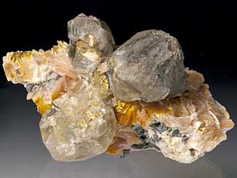 Cerussite, Baryte - Mibladen, Morocco