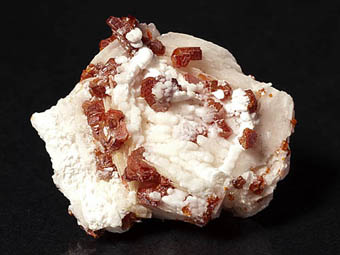 Vanadinite, Aragonite, Baryte - Mibladen miines, Morocco
