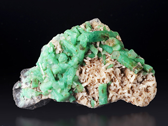 Emerald, Albite - Muzo, Boyac�, Colombia