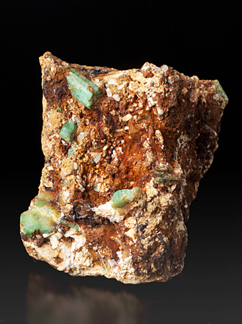 Emerald, Albite - Muzo, Boyac�, Colombia