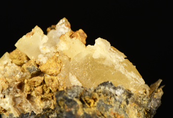 Stolzite - Mine S.te Lucie - Loziere - France