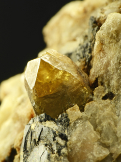 Zircon - Chelyabinsk Oblast', Southern Urals, Urals Region, Russia