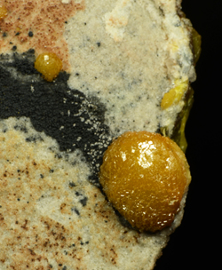 Vanadinite - Taouz, Er Rachidia Province, Dr�a-Tafilalet Region, Morocco