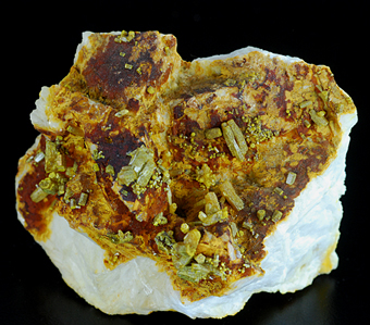 Pyromorphite - Les Farges mine - Ussel - Corr�ze - France