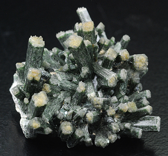 Traversellite (var. of diopside) - Traversella mine - Traversella - Chiusella valley - Canavese distr. - Torino prov. - Piedmont - Italy