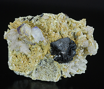 Sphalerite, quartz and fluorite - Sovietskii mines - Dal'negorsk -Primorskiy Kray - Far-Eastern Region - Russia�