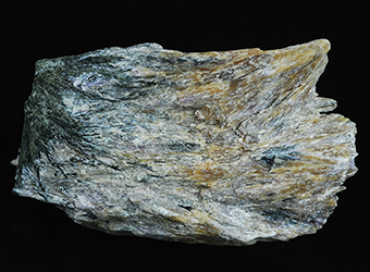 Tokkoite - Magistral'nyi area - Sirenevyi Kamen' Deposit - Murunskii Massif - Chara and Tokko Rivers Confluence - Aldan Shield - Sakha Republic  (Yakutia) - Eastern-Siberian Region - Russia