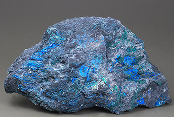 Chalcomenite and carbonatecyanotrichite - Baccu Locci mine - Villaputzu - Cagliari prov. - Sardinia - Italy