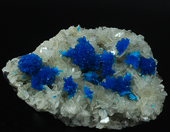 Cavansite and stilbite - Wagholi quarry - Poona distr. - Maharastra state - India