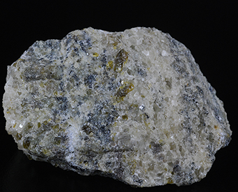 Niocalite - Bond zone - Oka complex - Oka - Deux-Montagnes RCM - Laurentides - Qu�bec - Canada